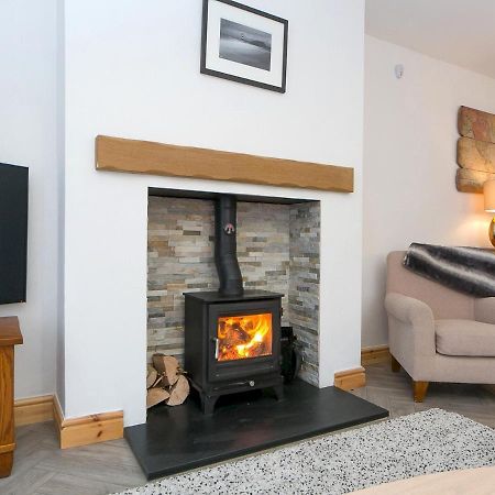 Pass The Keys Modern Coastal Home In Bull Bay Amlwch Экстерьер фото
