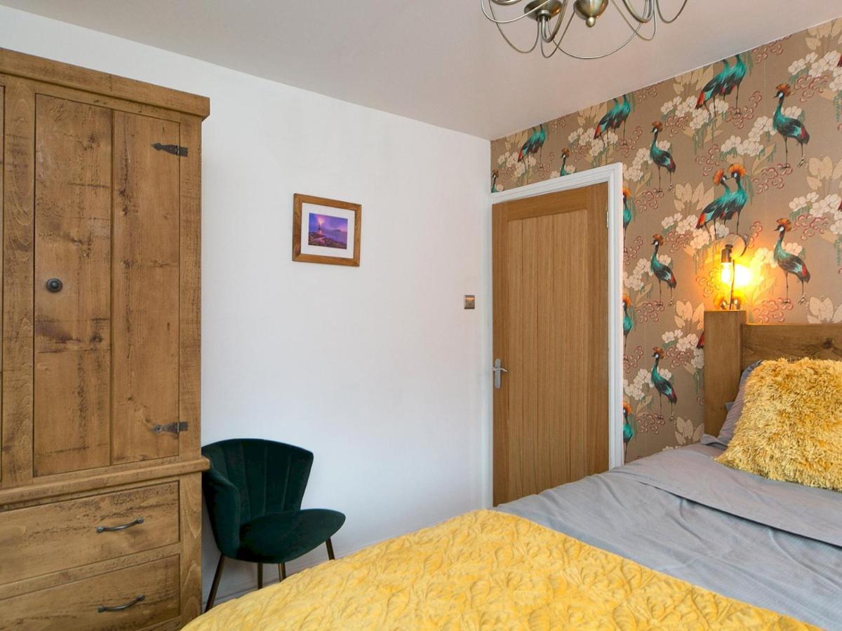 Pass The Keys Modern Coastal Home In Bull Bay Amlwch Экстерьер фото