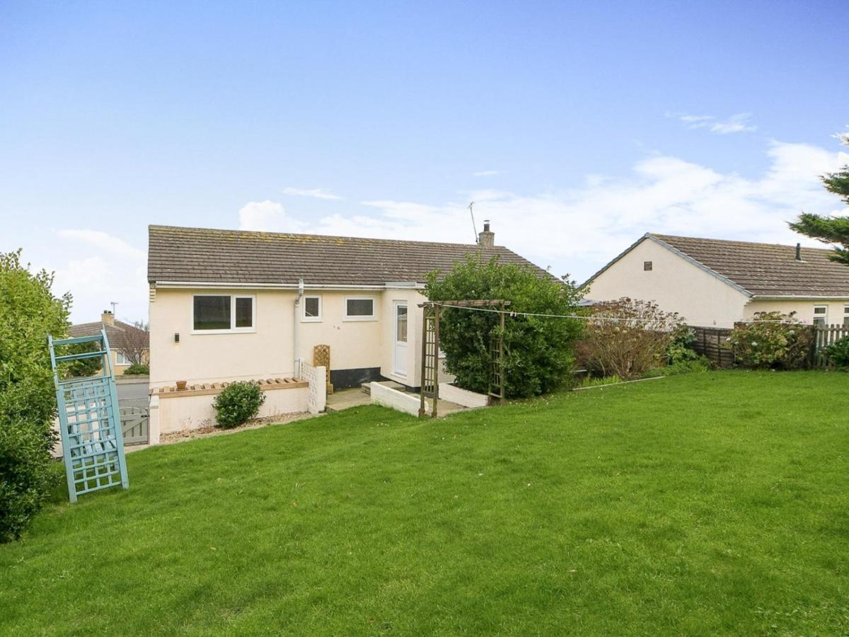 Pass The Keys Modern Coastal Home In Bull Bay Amlwch Экстерьер фото